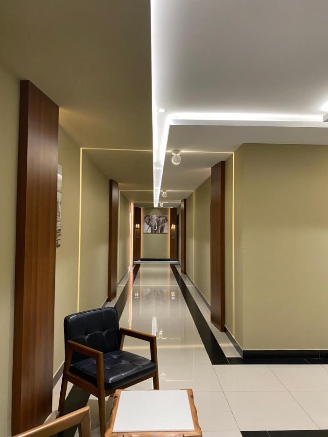 Kuint Hotel Peje Exterior photo